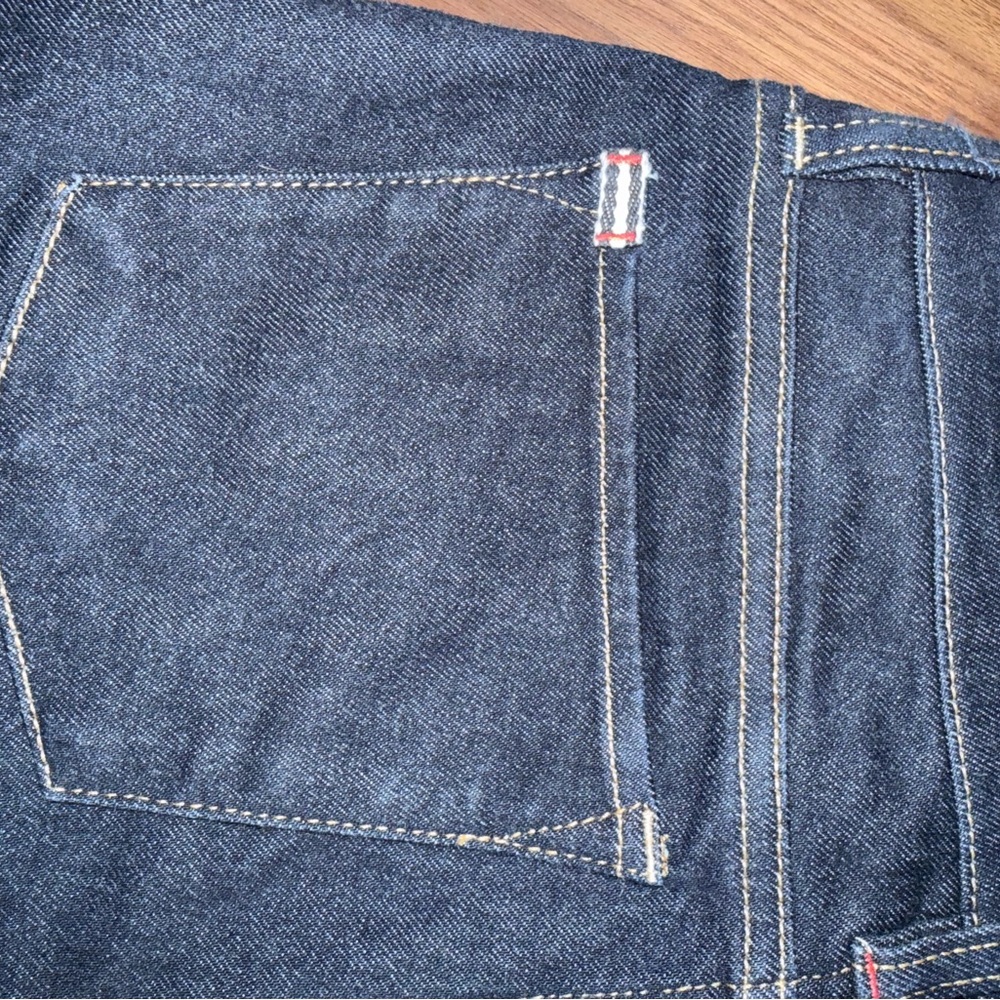Alice + Olivia Black Flare Jeans - Picture 5 of 10
